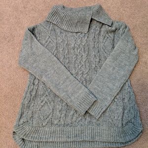 Royal Robbins sweater